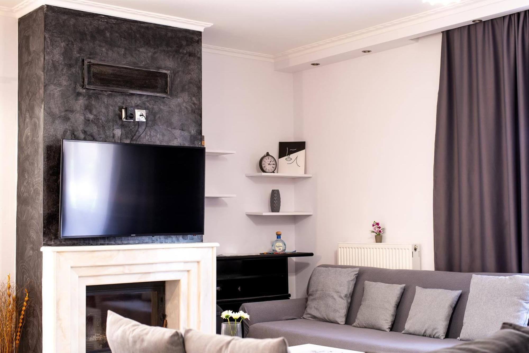 Sea And Airport Apartment Artemida  Exterior foto